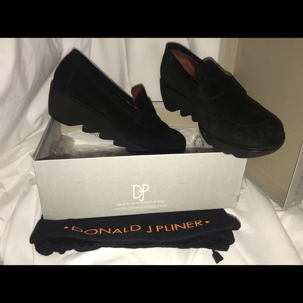 Donald J Pliner black loafers.